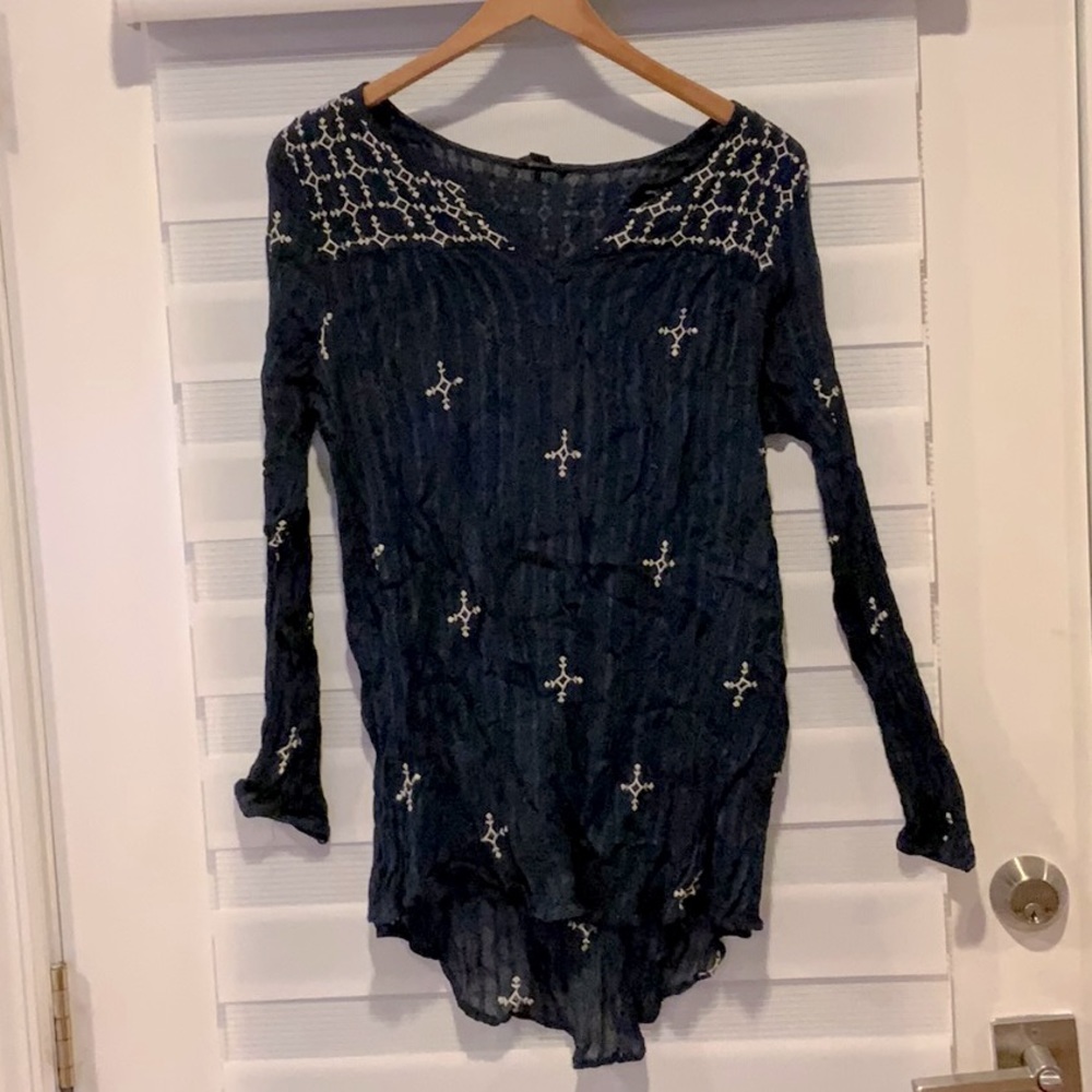 Lucky Brand Embroidered Navy/white  sheer swim coverup size L